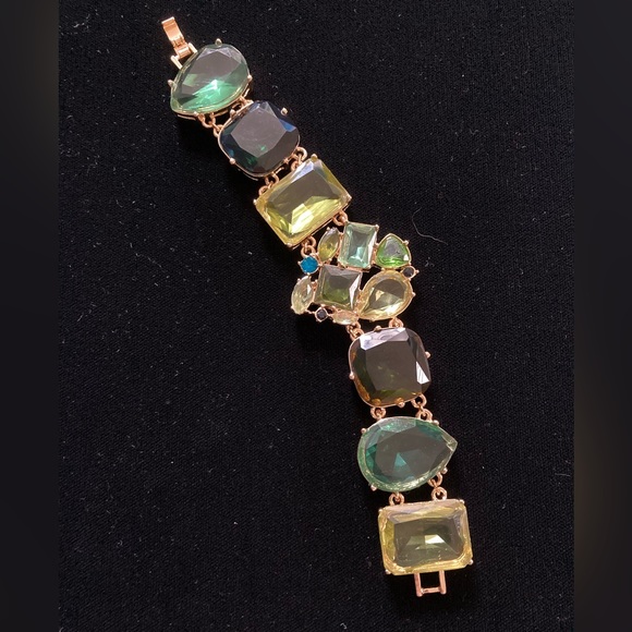 Multi-stone wide link bracelet GP over base-metal 16 assorted stones 7”x1 3/4” - Picture 4 of 10